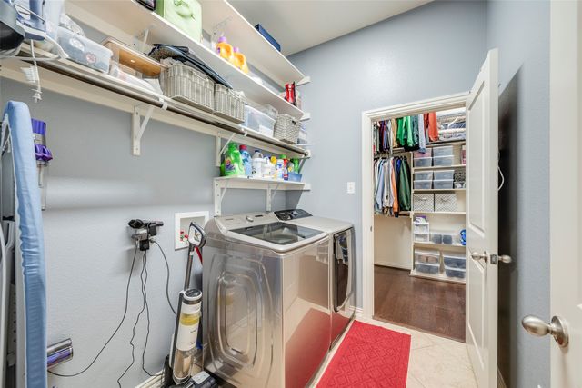 6920 Kingdom Estates Drive, Dallas, TX 75236