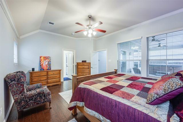 6920 Kingdom Estates Drive, Dallas, TX 75236