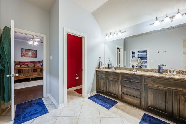 6920 Kingdom Estates Drive, Dallas, TX 75236