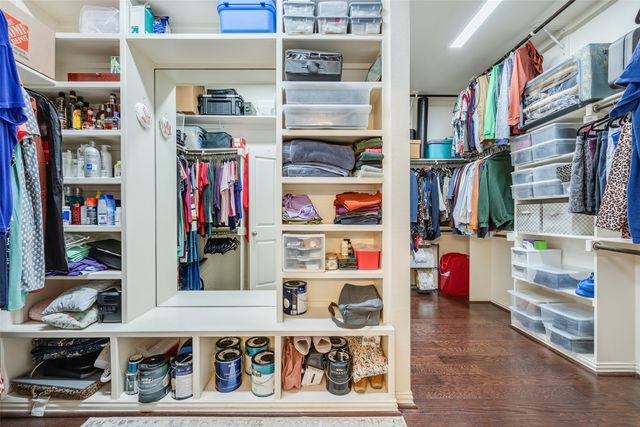 6920 Kingdom Estates Drive, Dallas, TX 75236