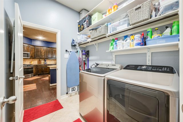 6920 Kingdom Estates Drive, Dallas, TX 75236