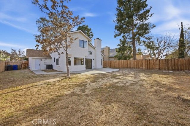 647 E Jenner Street, Lancaster, CA 93535
