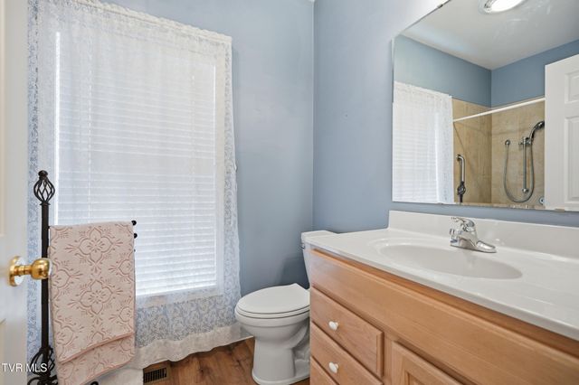 194 New Haven Drive, Jonesville, VA 24263