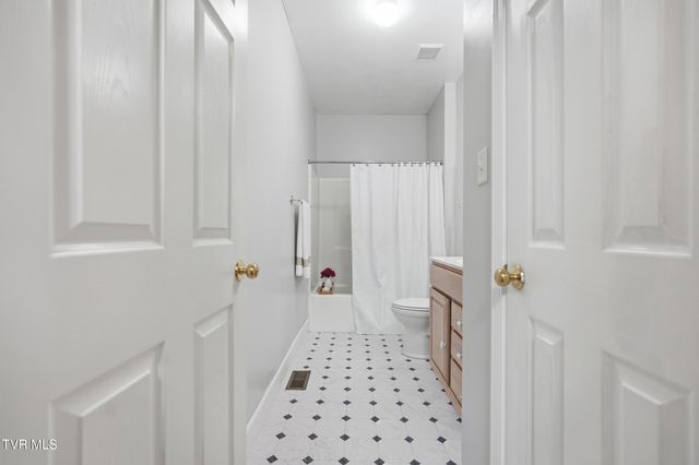 194 New Haven Drive, Jonesville, VA 24263