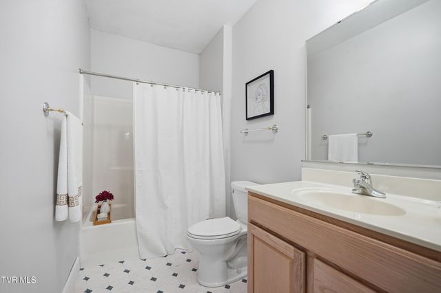 194 New Haven Drive, Jonesville, VA 24263