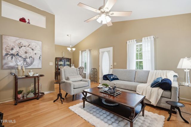 194 New Haven Drive, Jonesville, VA 24263