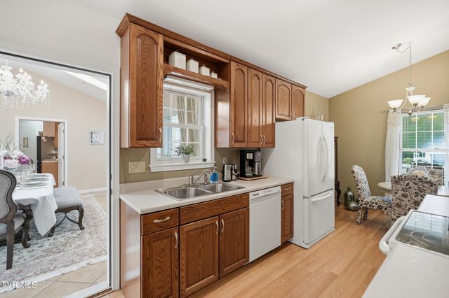 194 New Haven Drive, Jonesville, VA 24263
