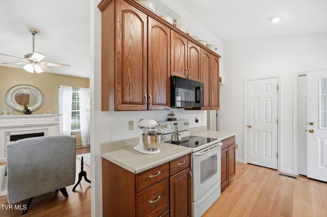 194 New Haven Drive, Jonesville, VA 24263
