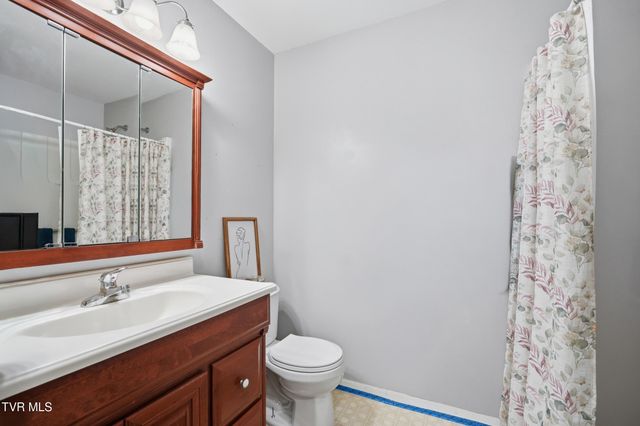 194 New Haven Drive, Jonesville, VA 24263