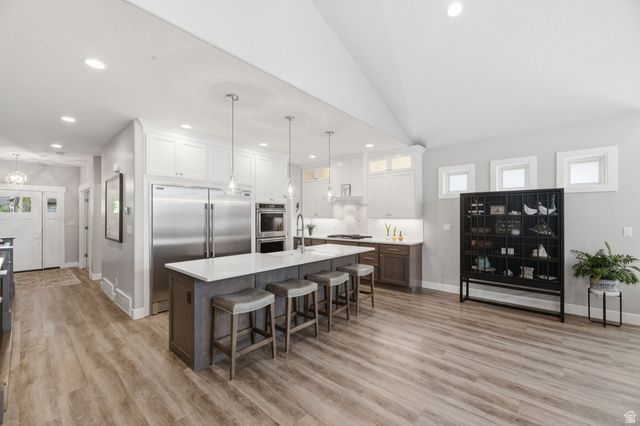 2109 W SUNFLOWER LN, Mapleton, UT 84664