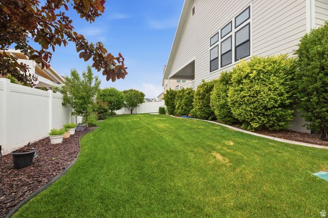2109 W SUNFLOWER LN, Mapleton, UT 84664