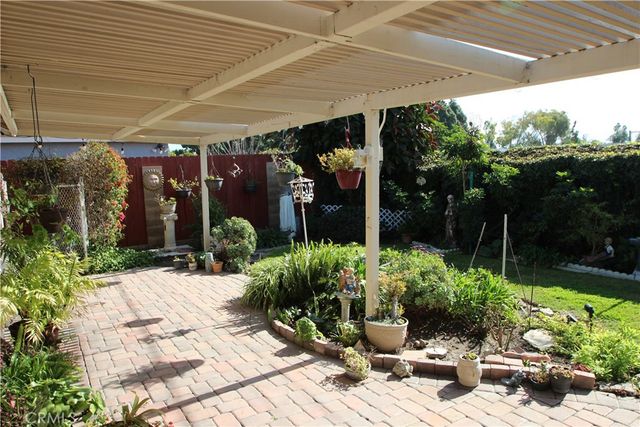 1067 Cheyenne Street, Costa Mesa, CA 92626