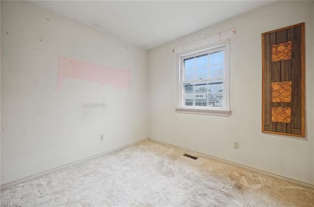 810 Judy CT, Hampton, VA 23661