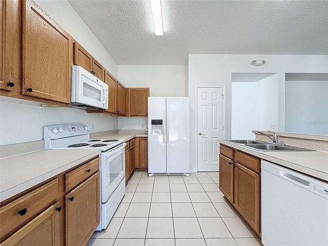 1077 BERKELEY DRIVE, Kissimmee, FL 34744