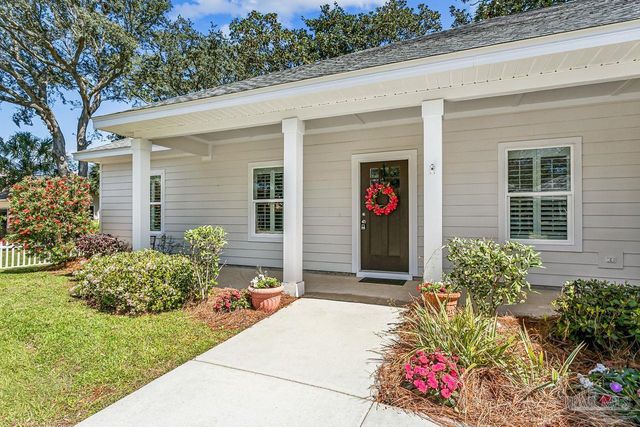 5932 N Bay Point Dr, Pensacola, FL 32507