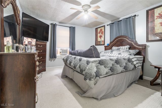 2227 7th Street NE, Canton, OH 44704