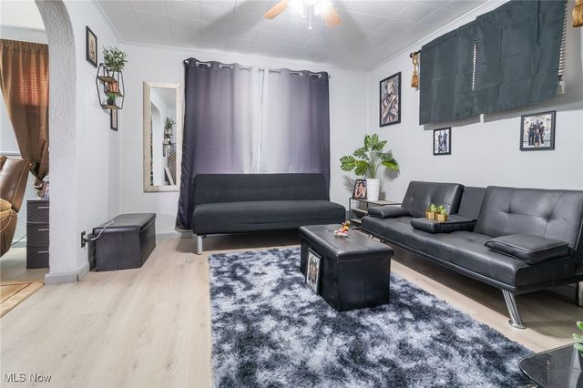 2227 7th Street NE, Canton, OH 44704