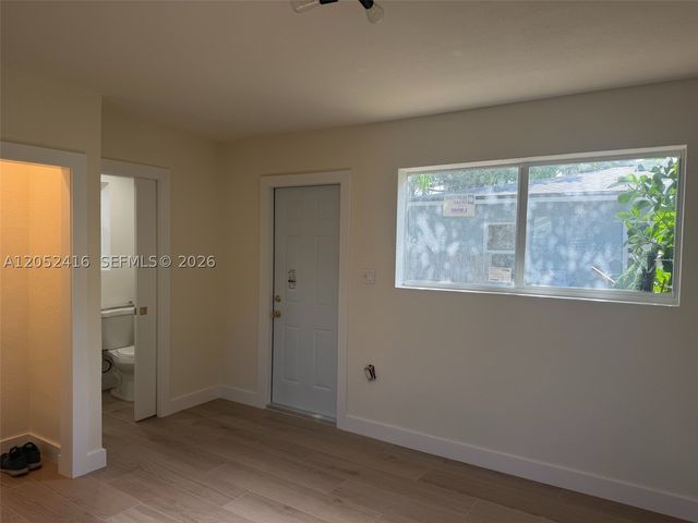 13845 NW 6th Ave B, North Miami, FL 33168