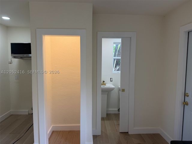 13845 NW 6th Ave B, North Miami, FL 33168
