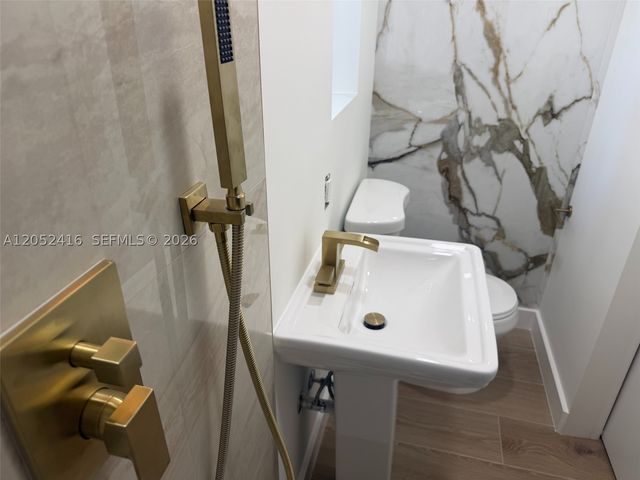 13845 NW 6th Ave B, North Miami, FL 33168