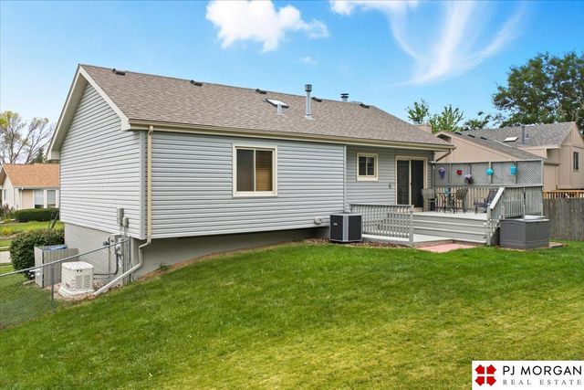 13708 Lillian Street, Omaha, NE 68138