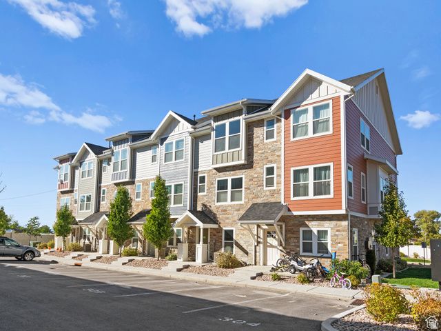 39 N 300 W, Santaquin, UT 84655