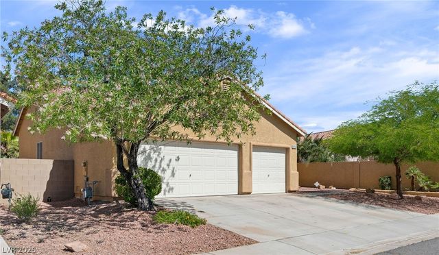 8754 Glennaire Way, Las Vegas, NV 89123
