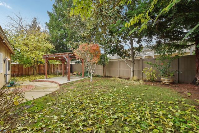 629 Spring Creek Ct, Yuba City, CA 95991