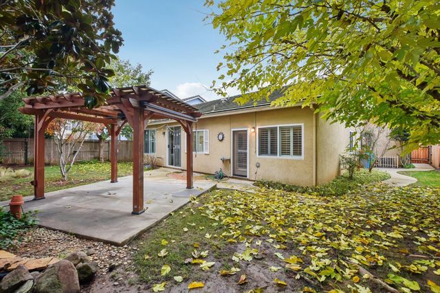 629 Spring Creek Ct, Yuba City, CA 95991