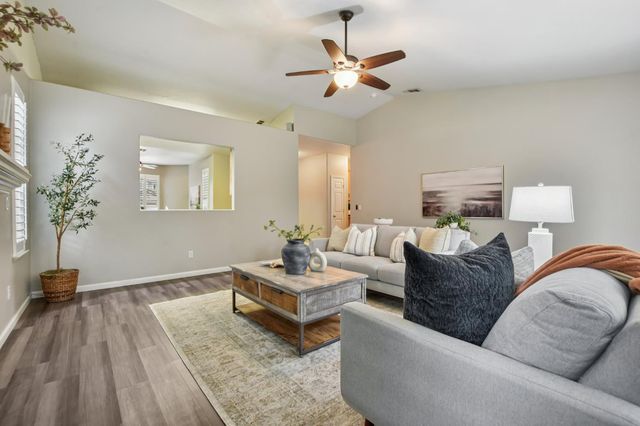 629 Spring Creek Ct, Yuba City, CA 95991