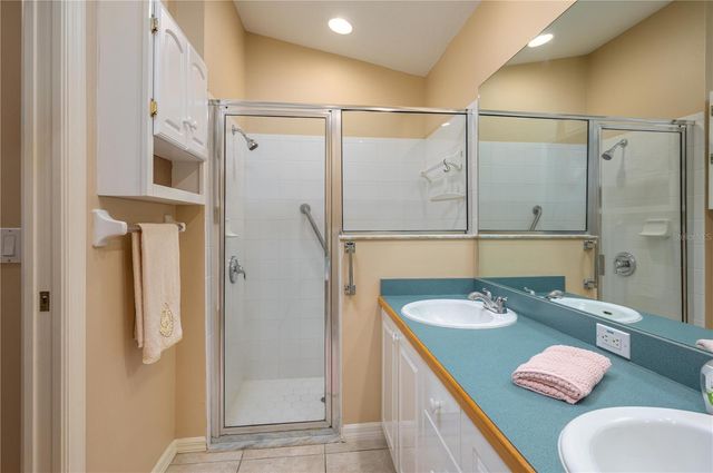 5667 WATER OAK LANE, Mulberry, FL 33860