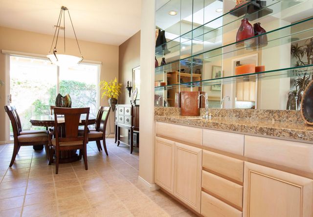 48145 Paso Tiempo Lane, La Quinta, CA 92253