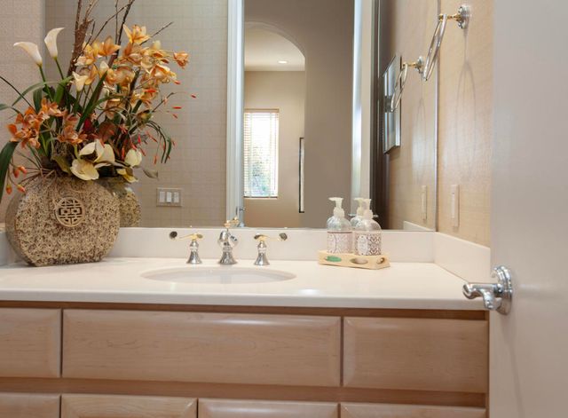 48145 Paso Tiempo Lane, La Quinta, CA 92253