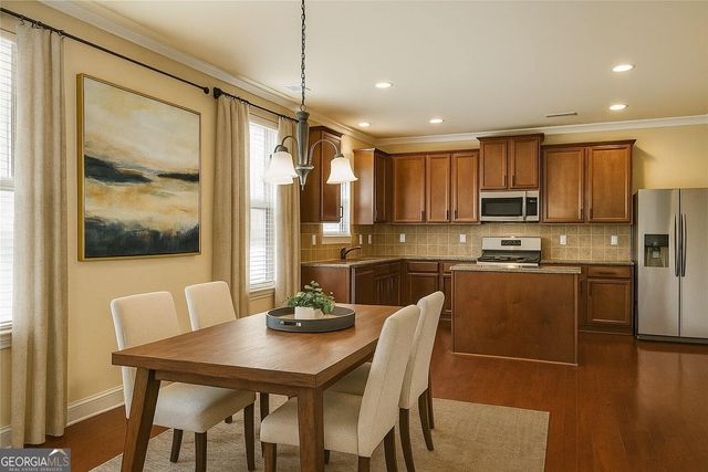 1143 Park Hollow Lane NE, Lawrenceville, GA 30043