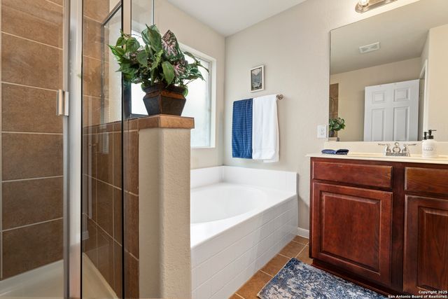 6069 Covers Cove, Schertz, TX 78108