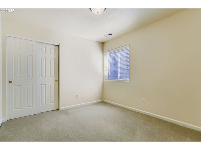 14617 Se THORNAPPLE Ln, Milwaukie, OR 97267