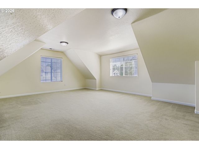 14617 Se THORNAPPLE Ln, Milwaukie, OR 97267