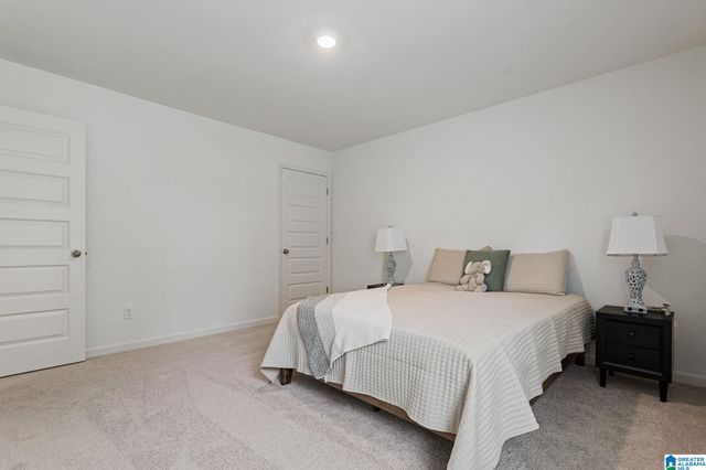 6812 NEWBRIDGE COVE, Mccalla, AL 35022