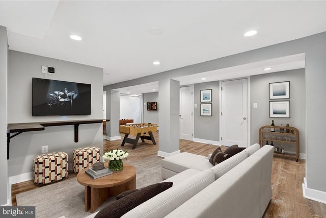 7903 WOODBURY DR, Silver Spring, MD 20910