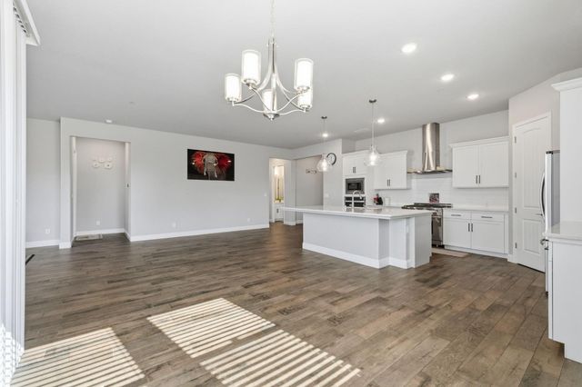 2721 N Armstrong Avenue, Fresno, CA 93727