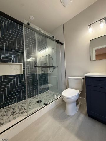 302 W Clinton Ave, Tenafly Boro, NJ 07670