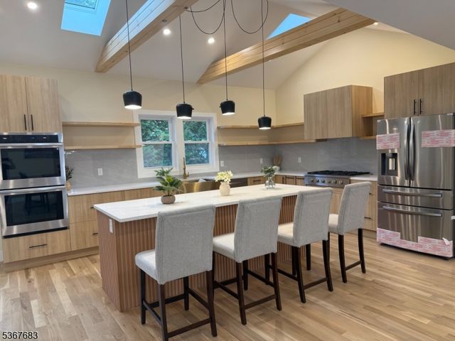 302 W Clinton Ave, Tenafly Boro, NJ 07670