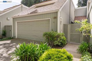 5360 Brookside Ct, Pleasanton, CA 94588