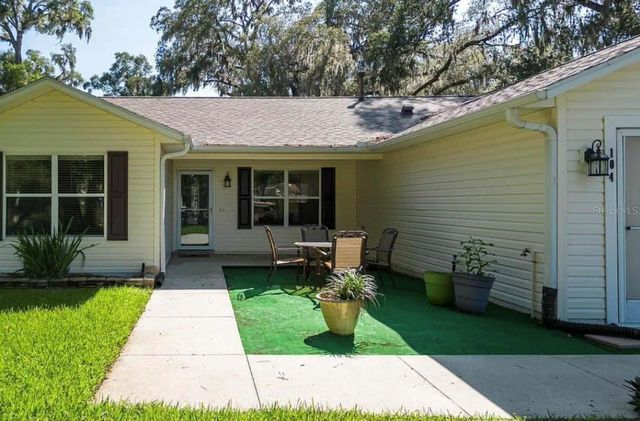 104 CHERRY BLOSSOM LANE, Lady Lake, FL 32159