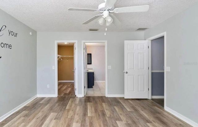 104 CHERRY BLOSSOM LANE, Lady Lake, FL 32159