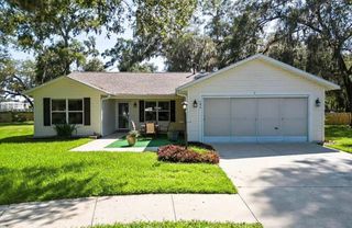 104 CHERRY BLOSSOM LANE, Lady Lake, FL 32159