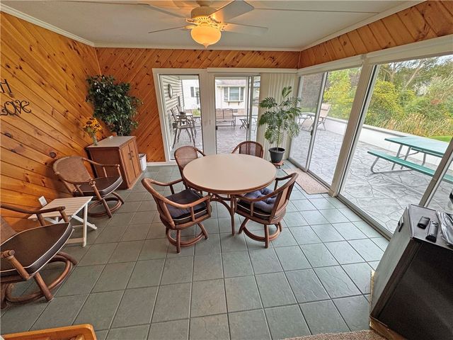1044 North Greece Road, Greece, NY 14626