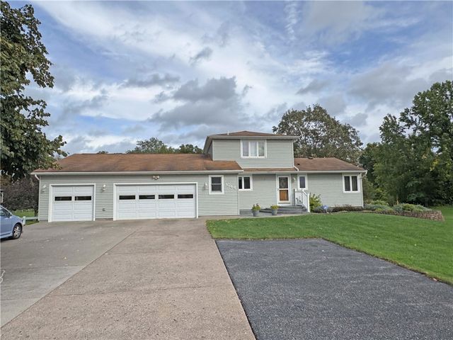 1044 North Greece Road, Greece, NY 14626