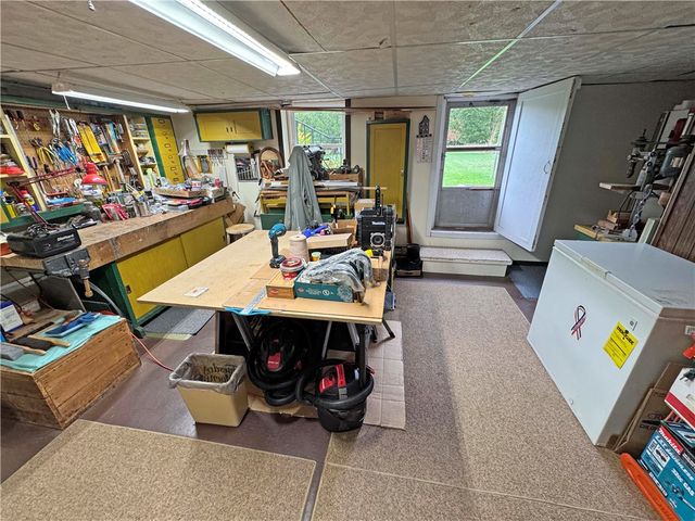 1044 North Greece Road, Greece, NY 14626