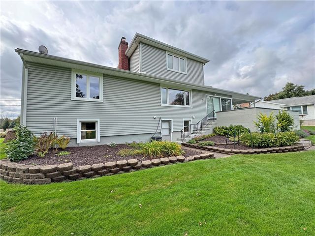 1044 North Greece Road, Greece, NY 14626